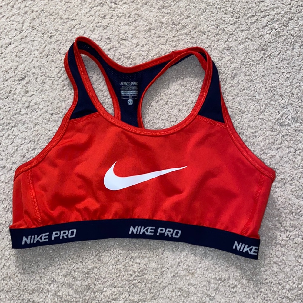 Nike Pro dri fit sports bra